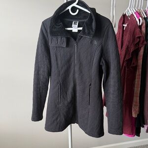 The North Face Women's Black Quilted fleece lined tunic length jacket